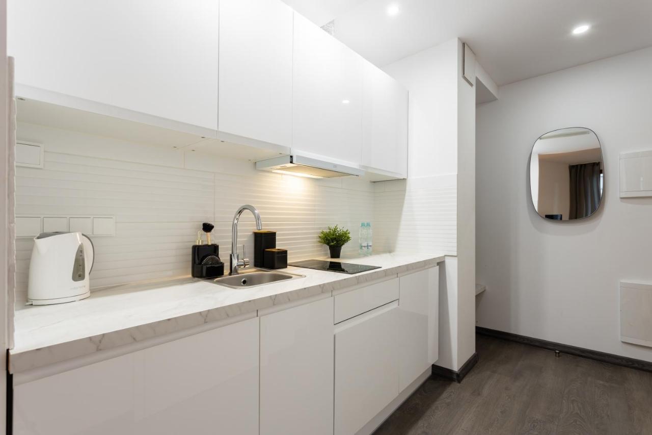 Golden Apartments Warsaw - Bright And Modern Apartments -Premium Building In Top Location- Solidarnosci エクステリア 写真